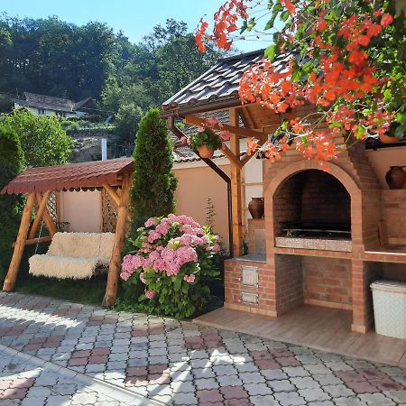 Casa Dacica Hotel Rîşnov Екстериор снимка