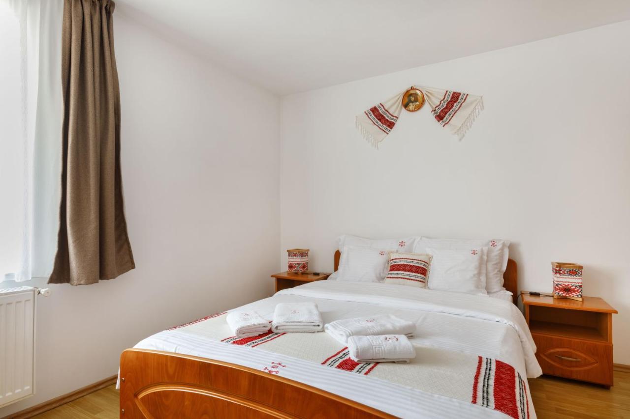 Casa Dacica Hotel Rîşnov Екстериор снимка