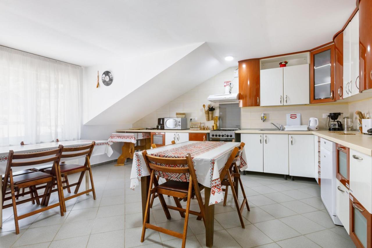Casa Dacica Hotel Rîşnov Екстериор снимка