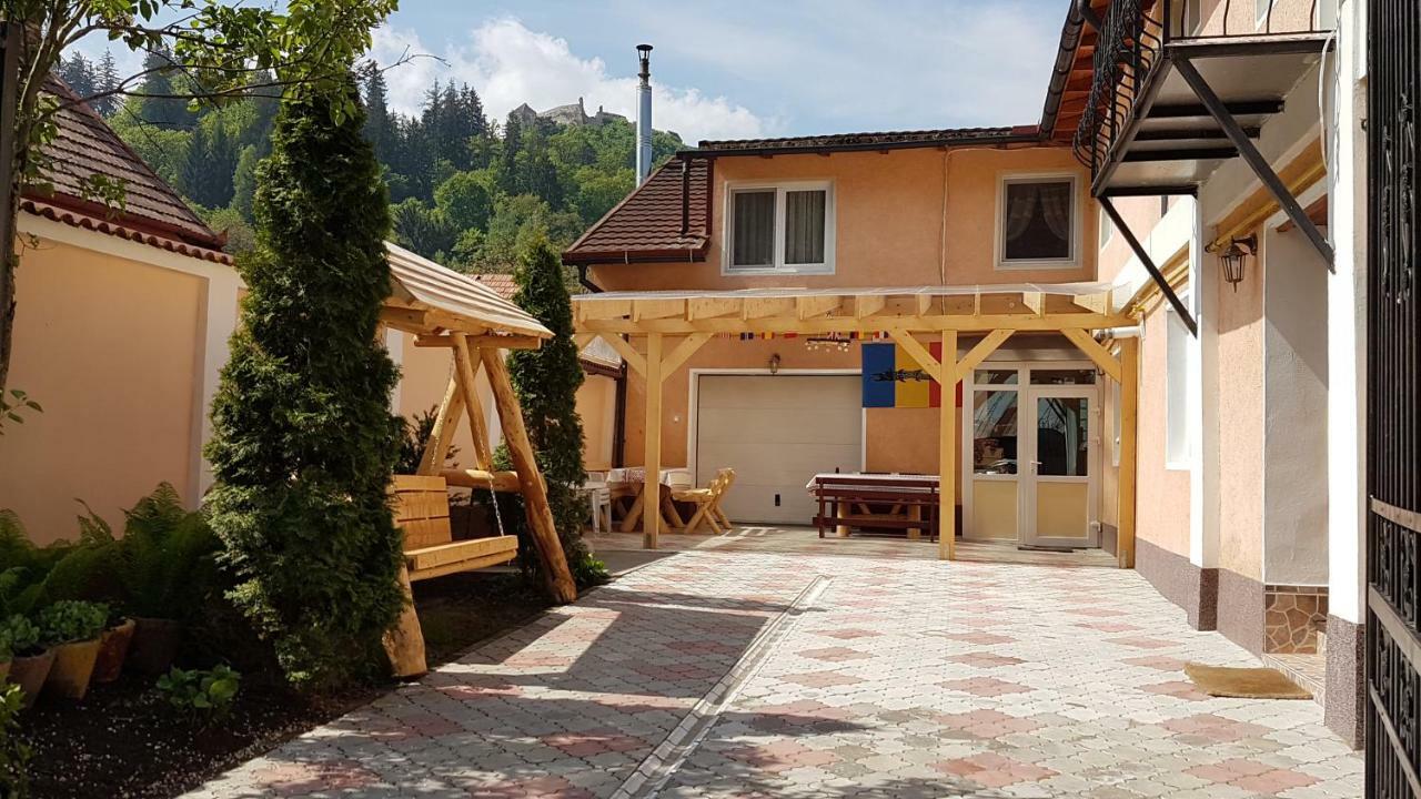 Casa Dacica Hotel Rîşnov Екстериор снимка